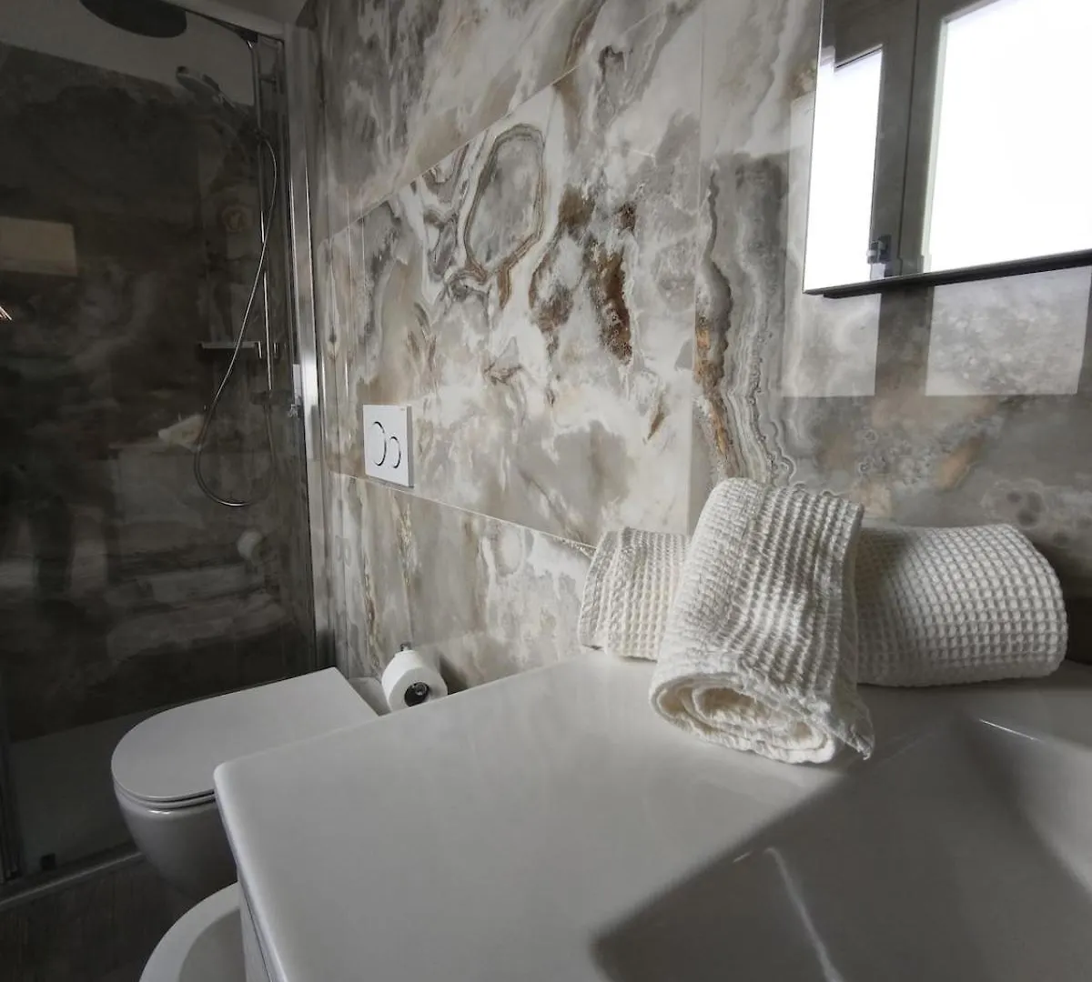 Casa Tea Apartment Brenzone sul Garda 0*,  Italy